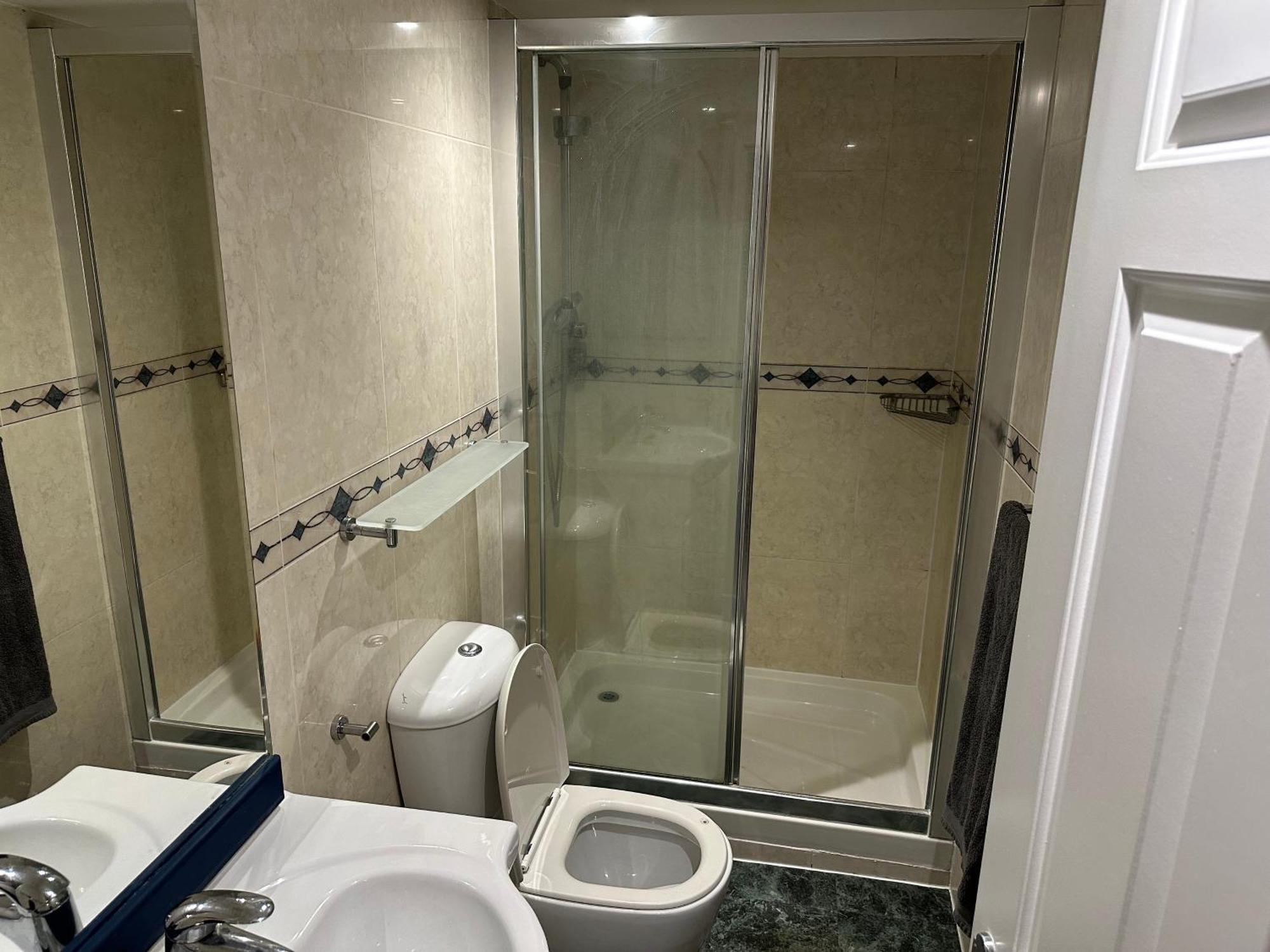 1 Bedroom Apartment Central London Cg Екстериор снимка